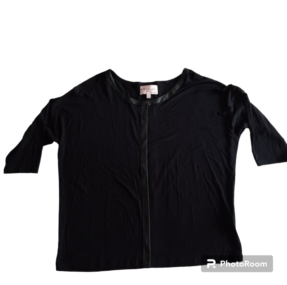 Philosophy 1X black short sleeve crewneck minimalist top